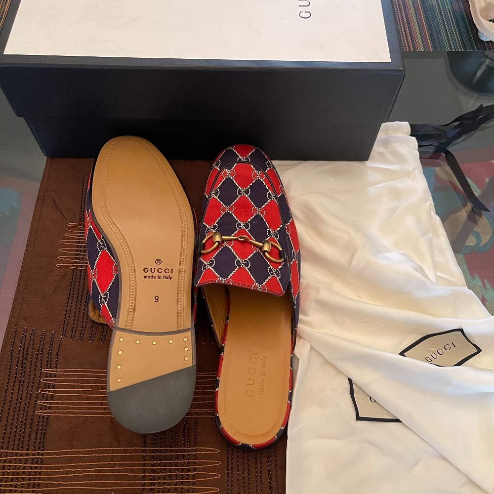 GUCCI Royal Bluett Red/Blu Guicci Logo Rhombus Chain Mule Slip On - Picture 2 of 7